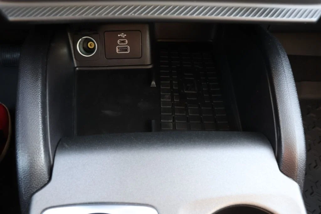 New 2025 Shadow Black Ford Outer Banks® image 22