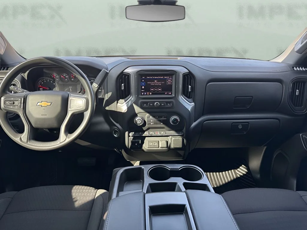 Used 2023 Gray Chevrolet Custom image 12