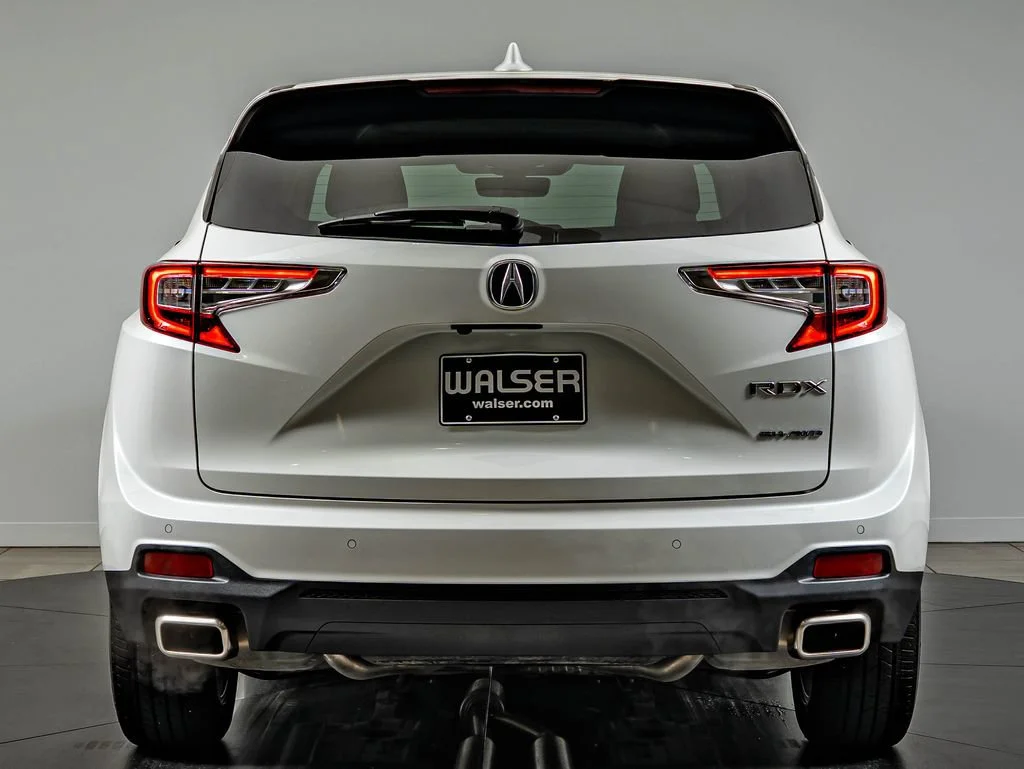 Used 2026 Platinum White Pearl Acura Technology Package image 6
