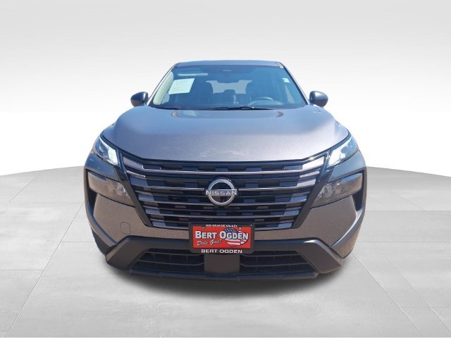 Certified Used 2026 Gray Nissan S image 2