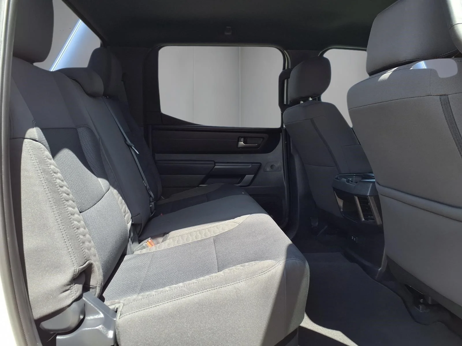 Used 2025 White Toyota SR5 image 15
