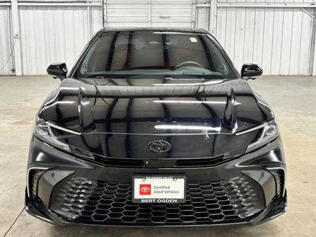 Used 2025 ATTITUDE BLACK MC. Toyota  image 2