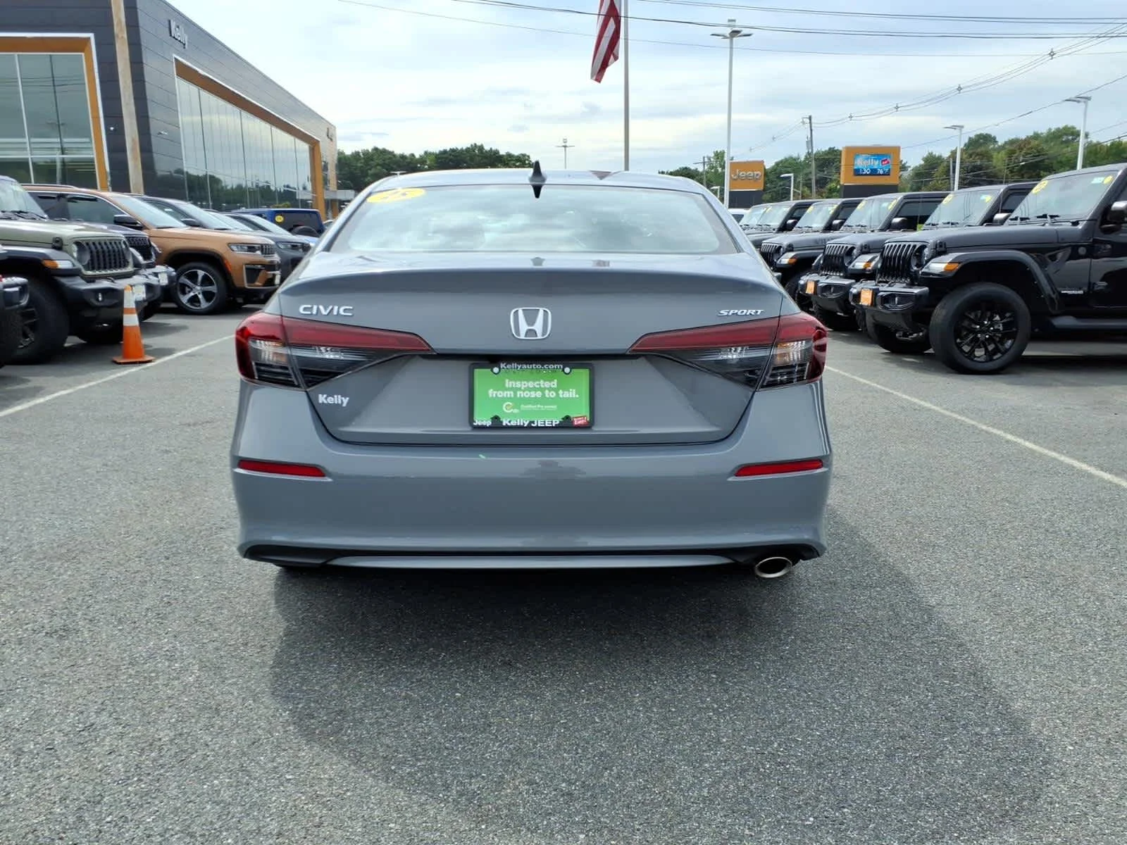Used 2025 Urban Gray Pearl Honda Sport image 9