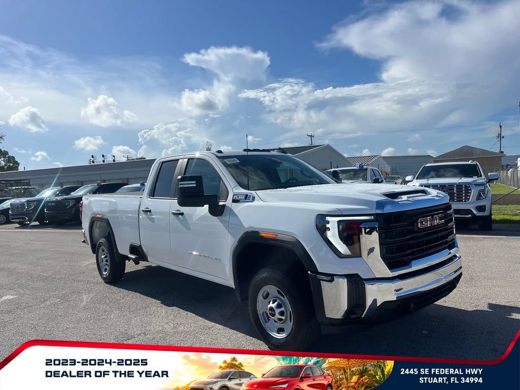 New 2026 Summit White GMC Pro image 2