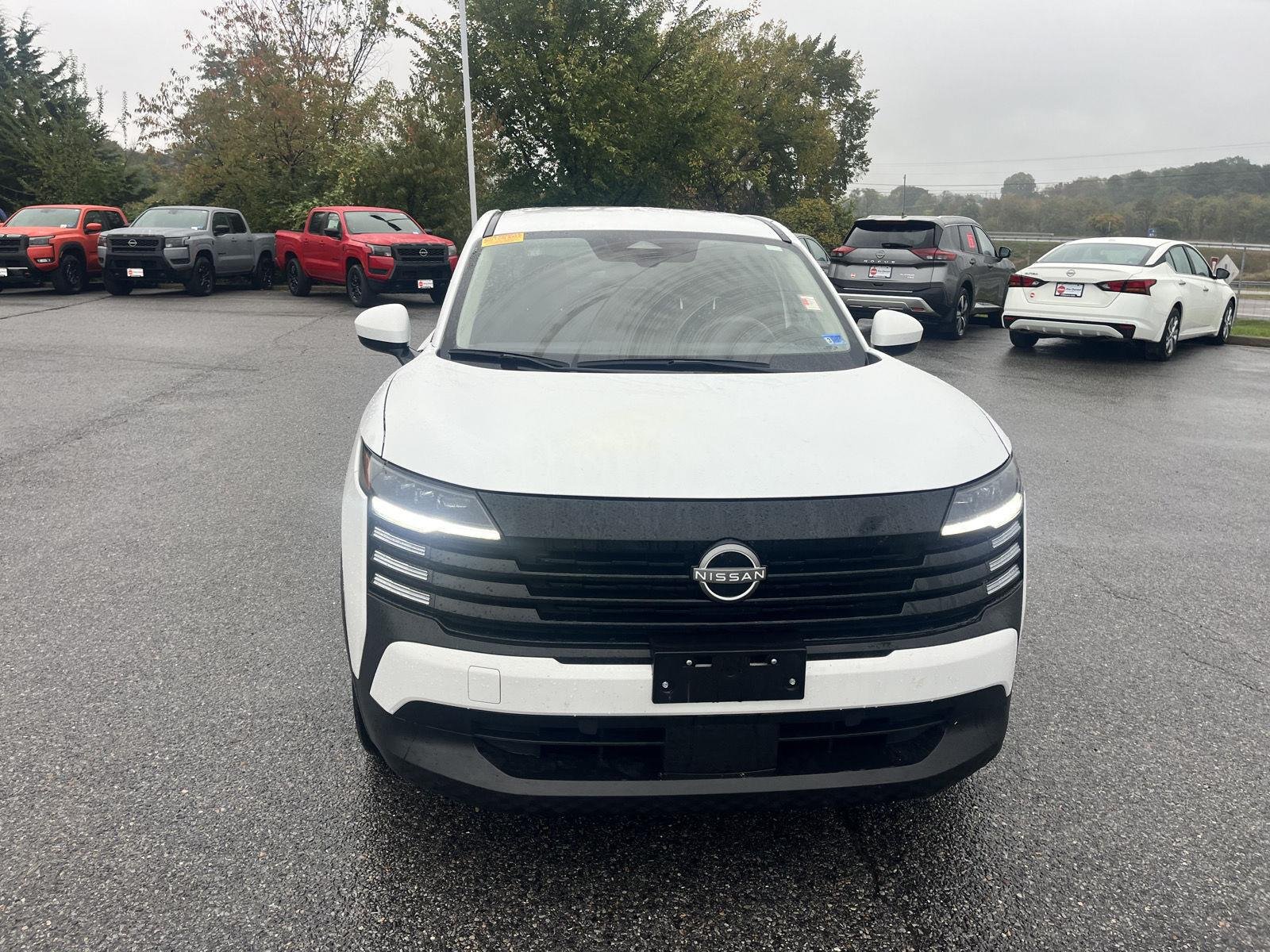 Used 2025 Fresh Powder Nissan SV image 2