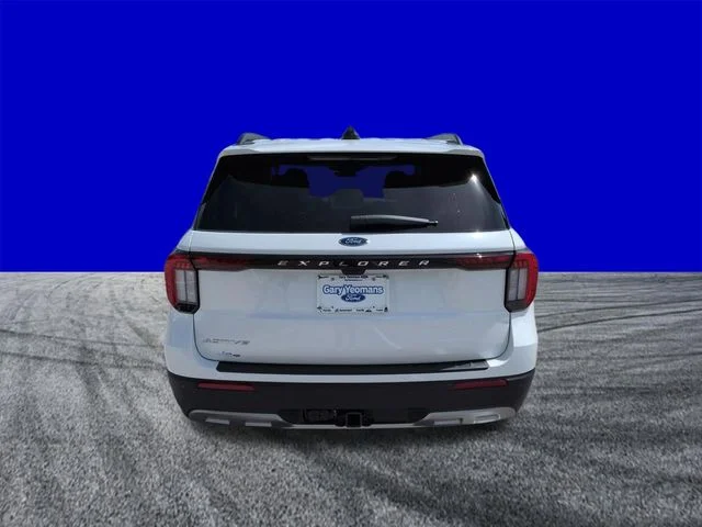 New 2026 Star White Metallic Tri-Coat Ford Active image 5