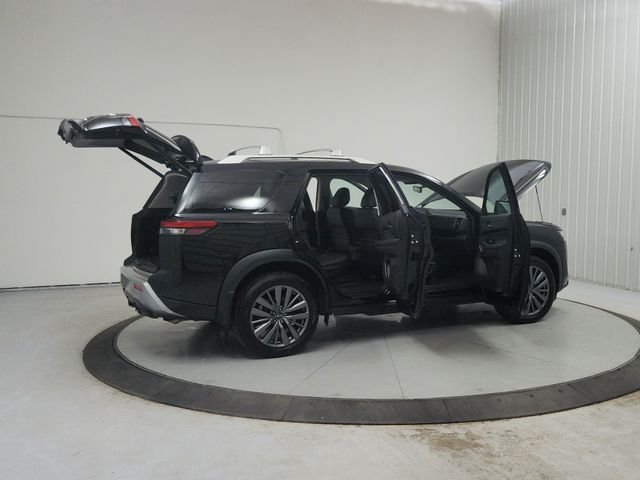 Used 2025 Black Nissan SL image 16