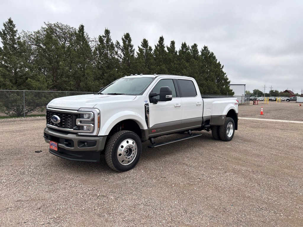 New 2026 Star White Metallic Tri-Coat Ford King Ranch image 1