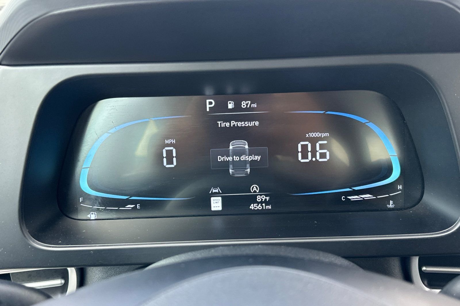 Certified Used 2025 Gray Hyundai SE image 25