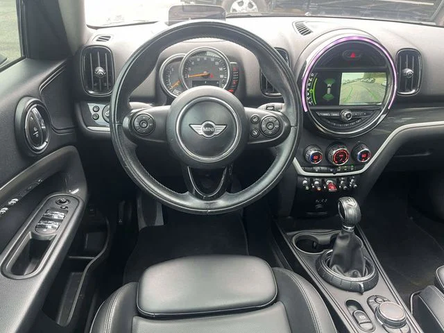 Used 2017 Black MINI Base image 15
