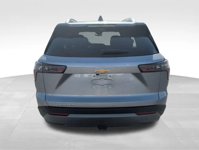 Used 2025 Sterling Gray Metallic Chevrolet LT image 4