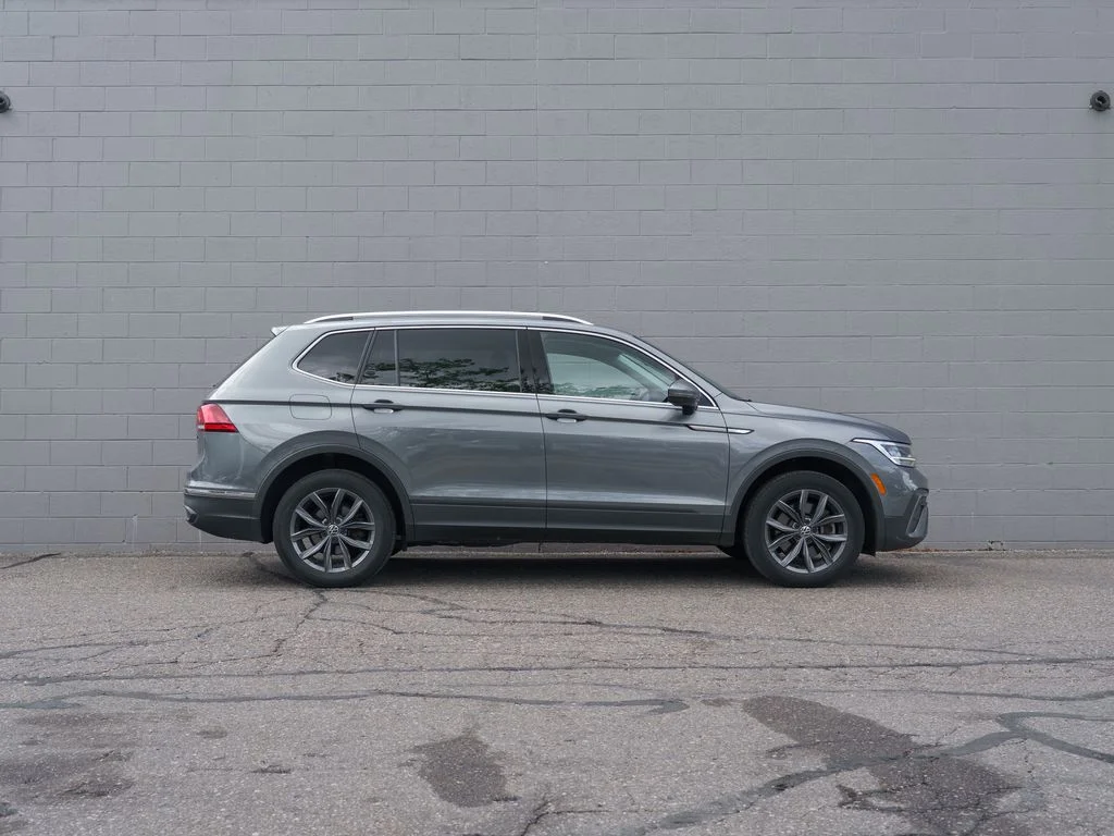 Certified Used 2023 Platinum Gray Metallic Volkswagen 2.0T SE image 8