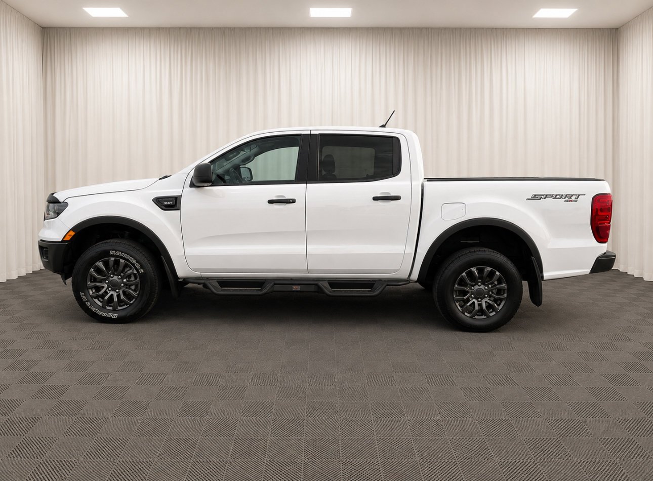 Used 2021 Oxford White Ford XLT image 7