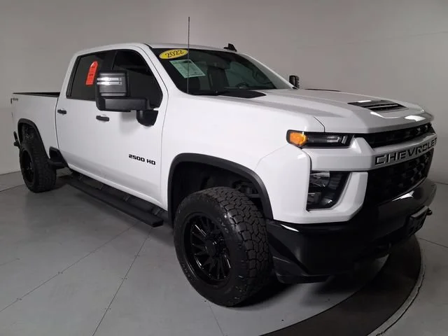 2022 Chevrolet Silverado 2500HD Custom - Photo 2