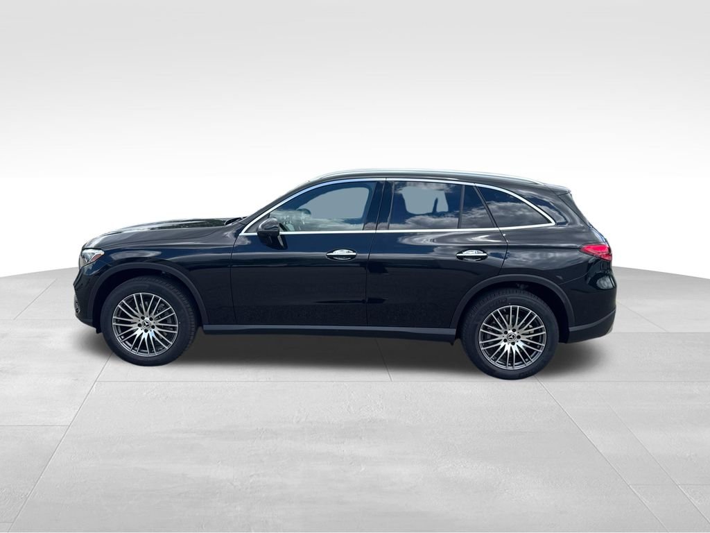 New 2026 Obsidian Black Metallic Mercedes-Benz GLC 300 image 2