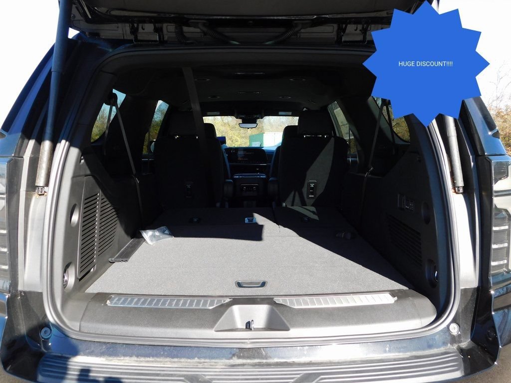 2025 Chevrolet Suburban High Country - Photo 29
