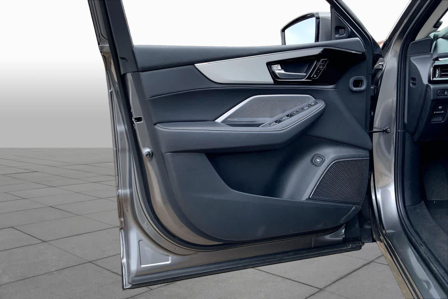 Used 2026 Liquid Carbon Metallic Acura w/Technology Package image 21