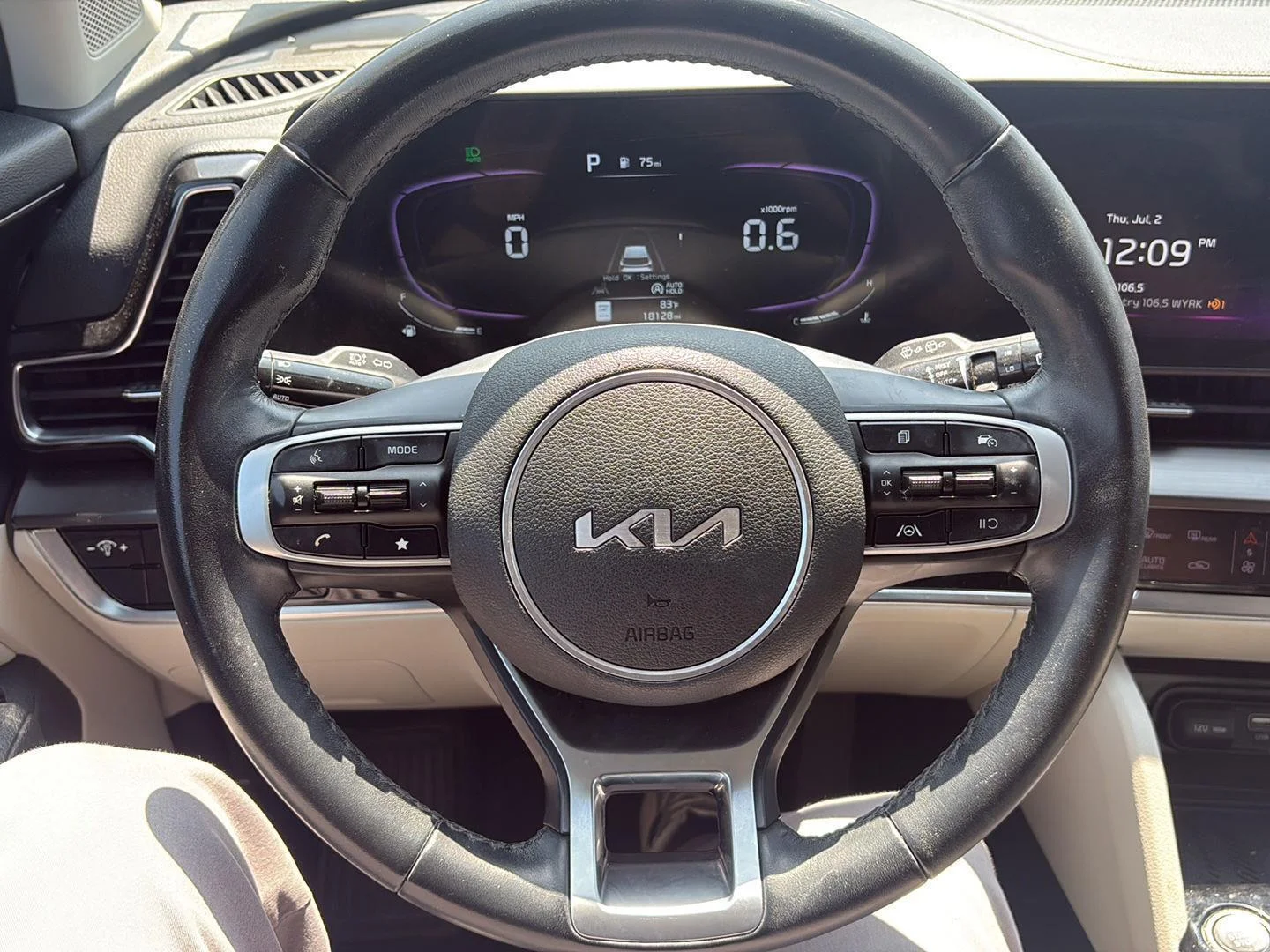 Used 2023 Gravity Gray Kia EX image 17