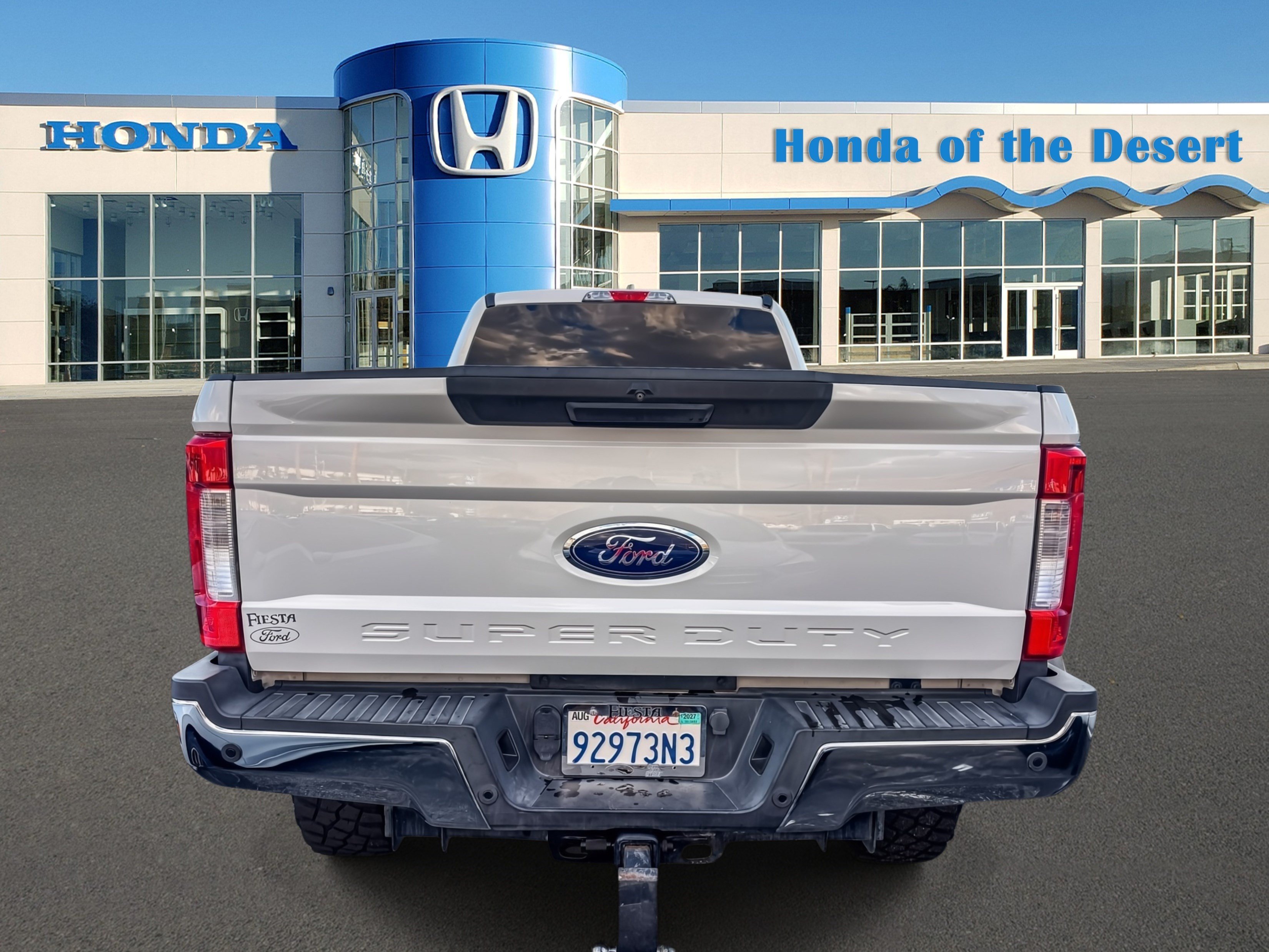 Used 2017 Oxford White Ford XLT image 5