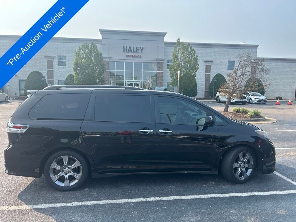 Used 2014 Toyota Sienna SE with VIN 5TDXK3DC7ES488477 for sale in Midlothian, VA