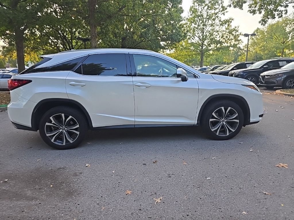 Used 2019 White Lexus 350 image 9