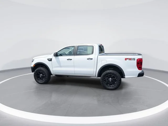 Used 2021 White Ford XL image 4