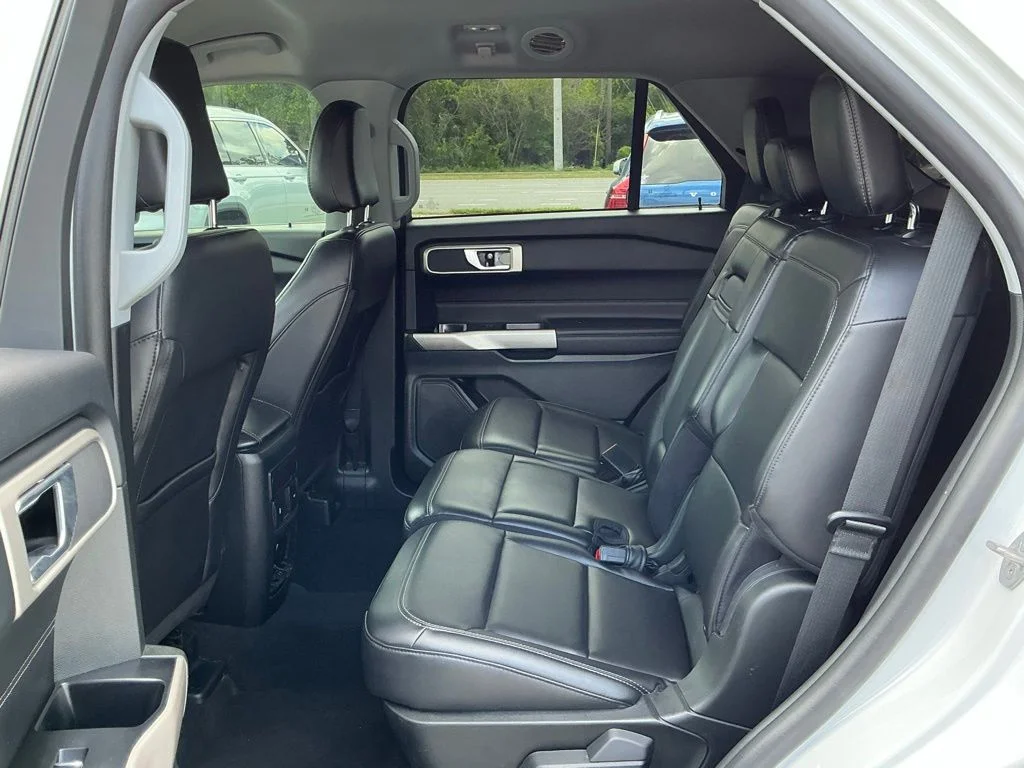 Used 2023 White Ford XLT image 26