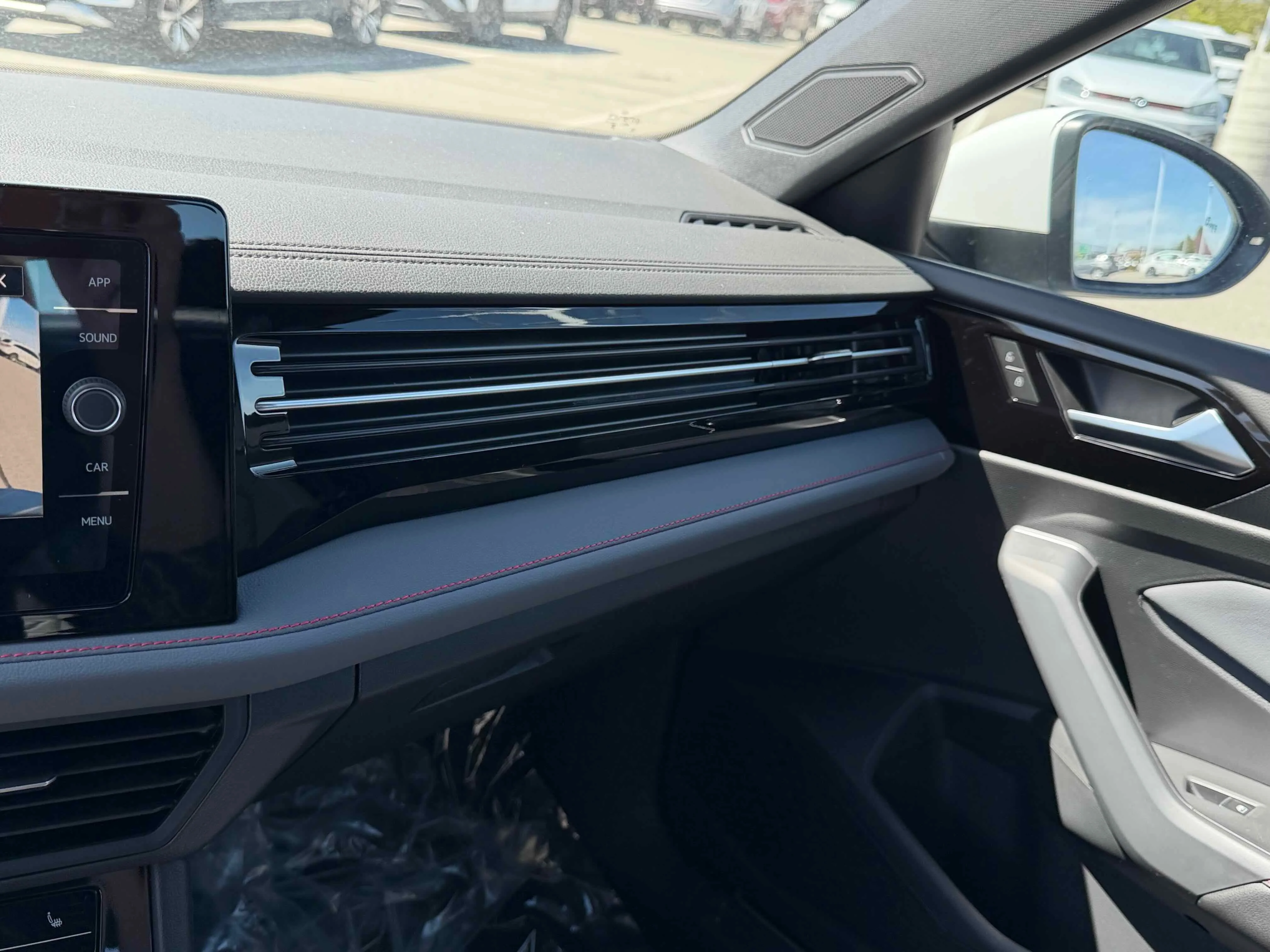 New 2026 White Volkswagen Autobahn image 24
