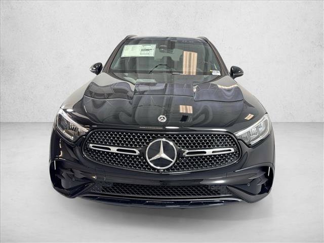 New 2026 Black Mercedes-Benz GLC 300 image 31