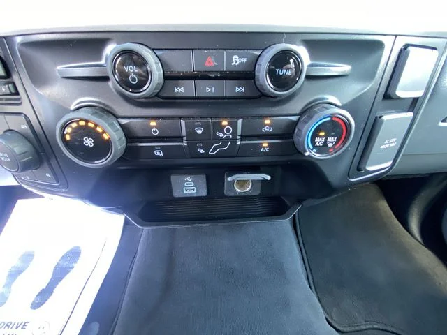 Used 2025 White Ford XLT image 19