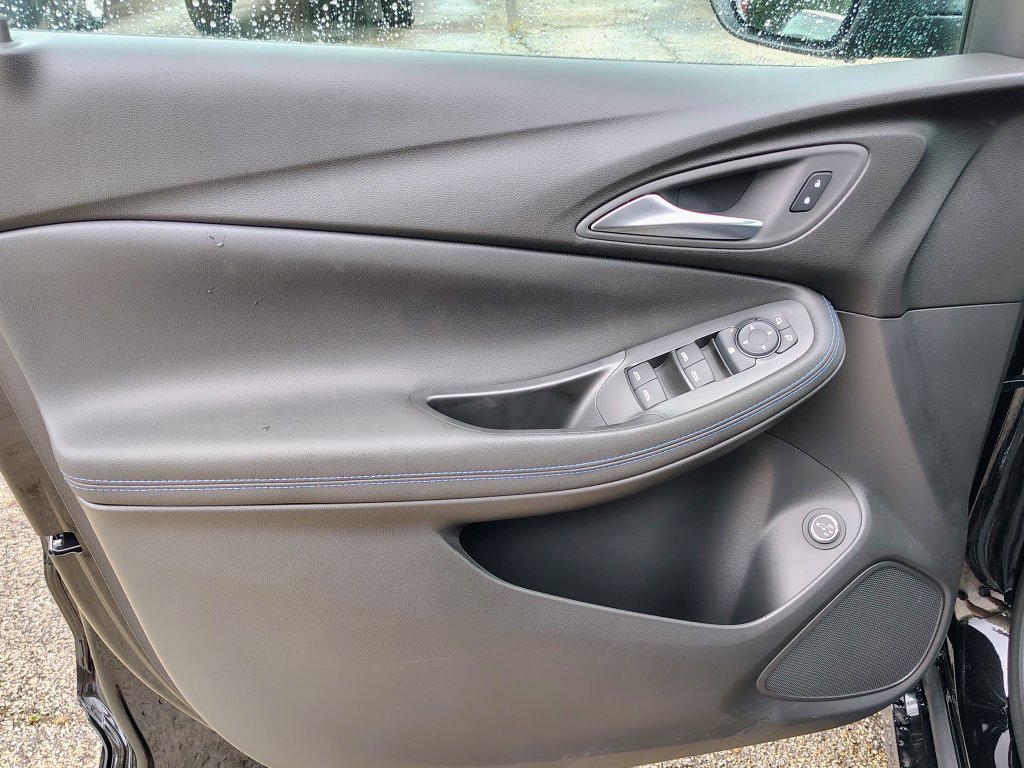2026 Buick Encore GX Sport Touring - Photo 19
