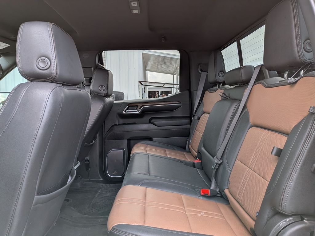 Used 2024 Beige Chevrolet High Country image 29