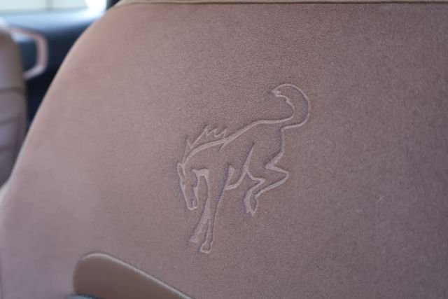 Used 2021 Green Ford Badlands image 11