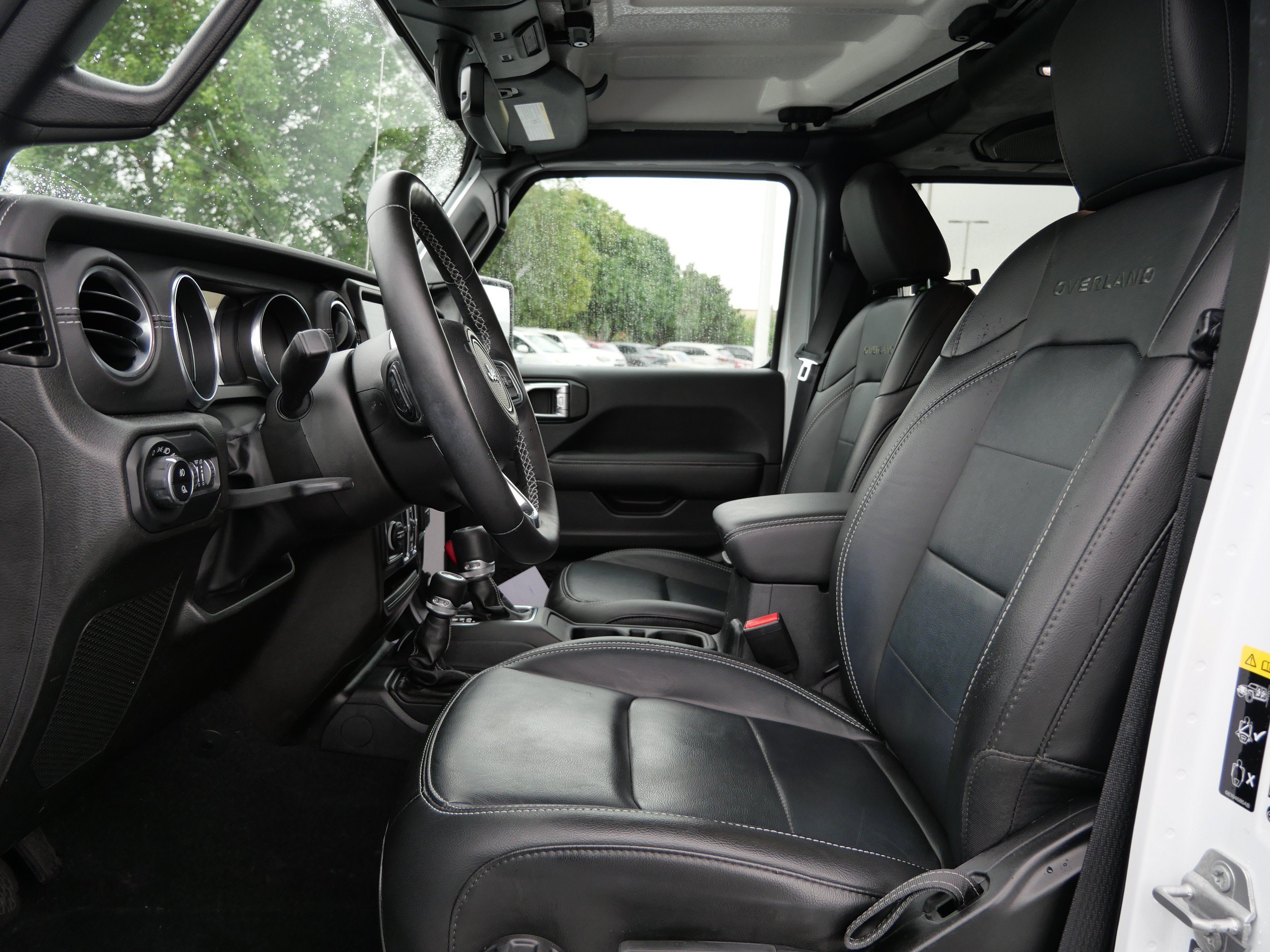 Used 2022 Bright White Clearcoat Jeep Overland image 10