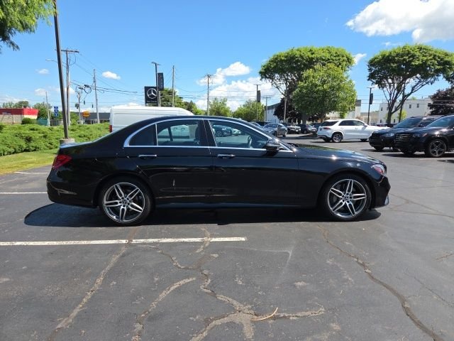 Used 2019 Black Mercedes-Benz E 300 image 2