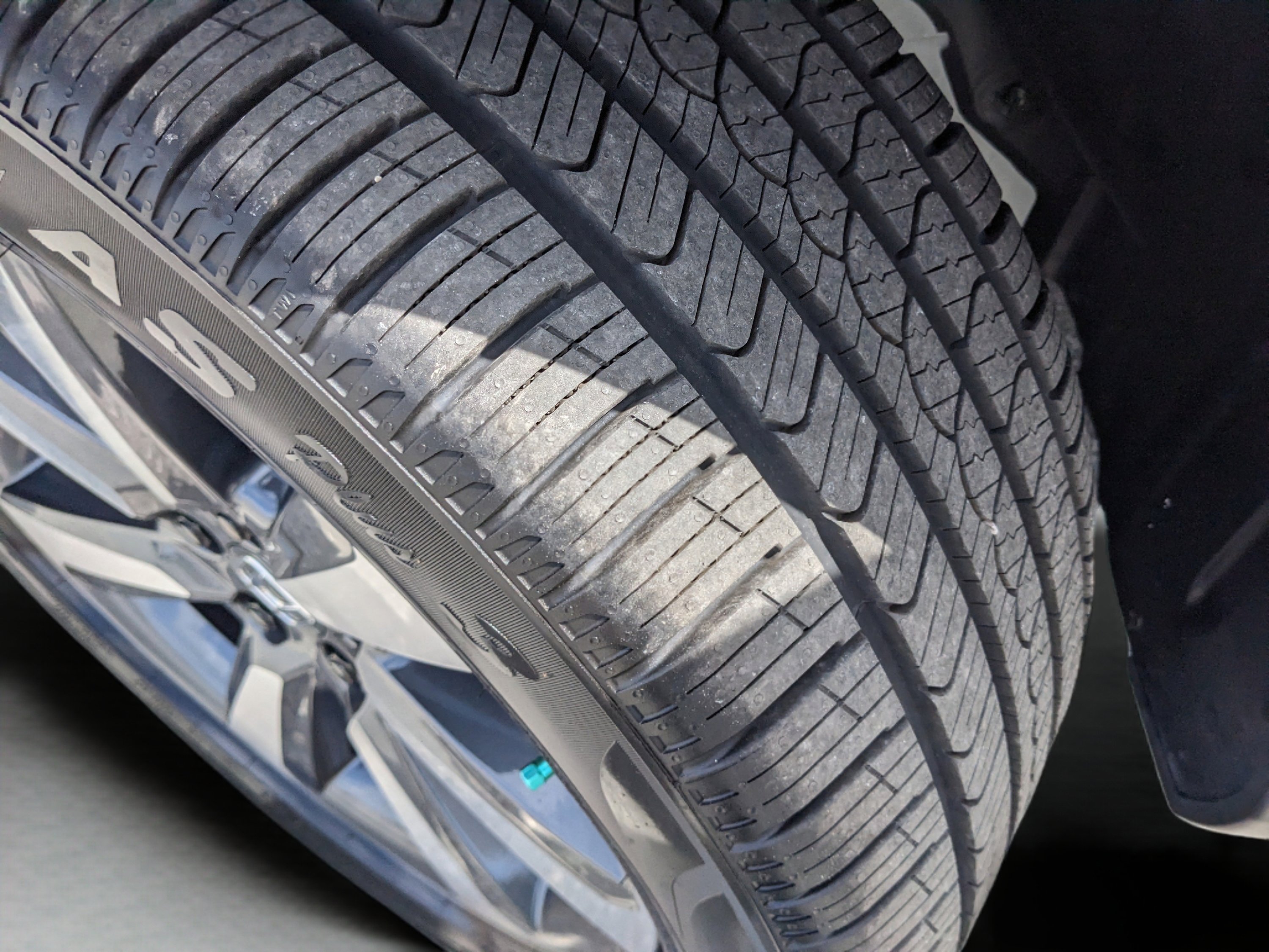 Certified Used 2025 Platinum White Honda Touring image 39