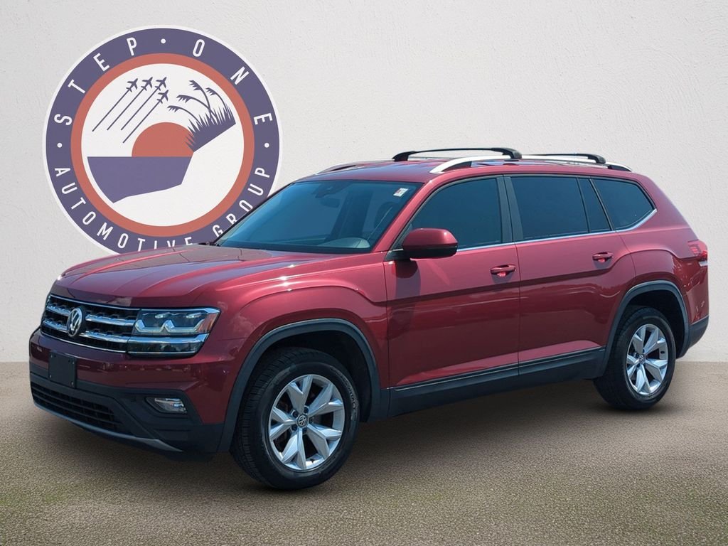 Used 2018  Volkswagen 3.6L V6 SE image 2