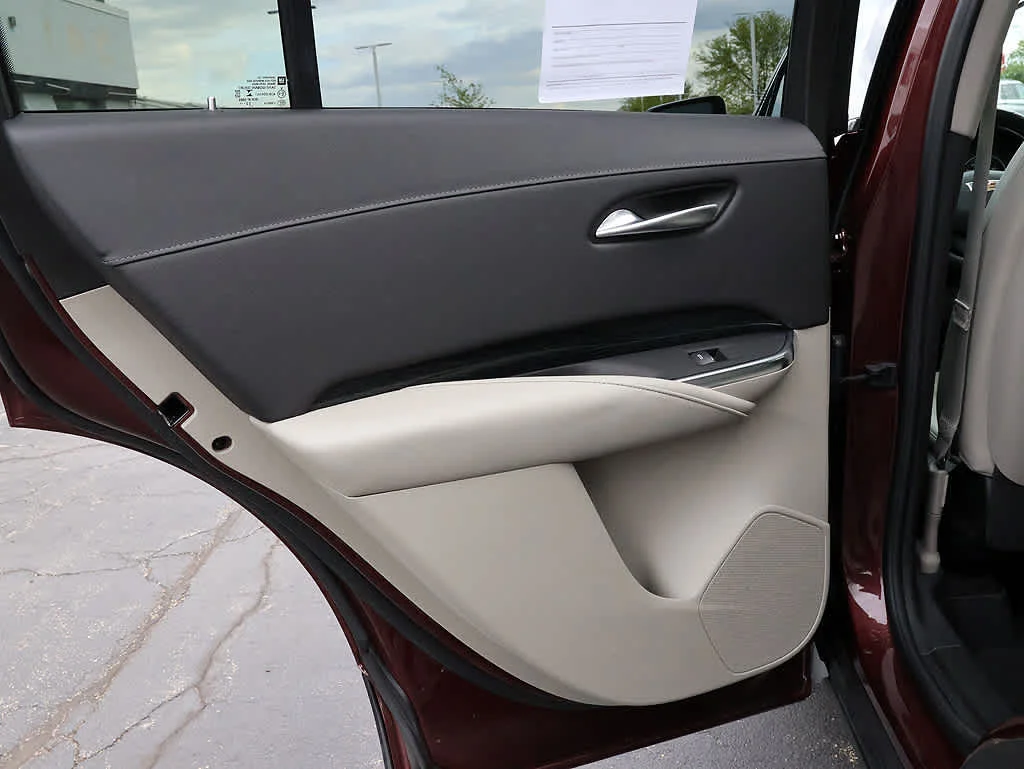 2023 Cadillac XT4 Premium Luxury - Photo 25