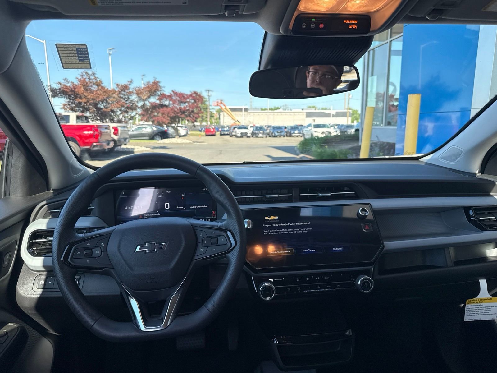 New 2027 Summit White Chevrolet LT image 2