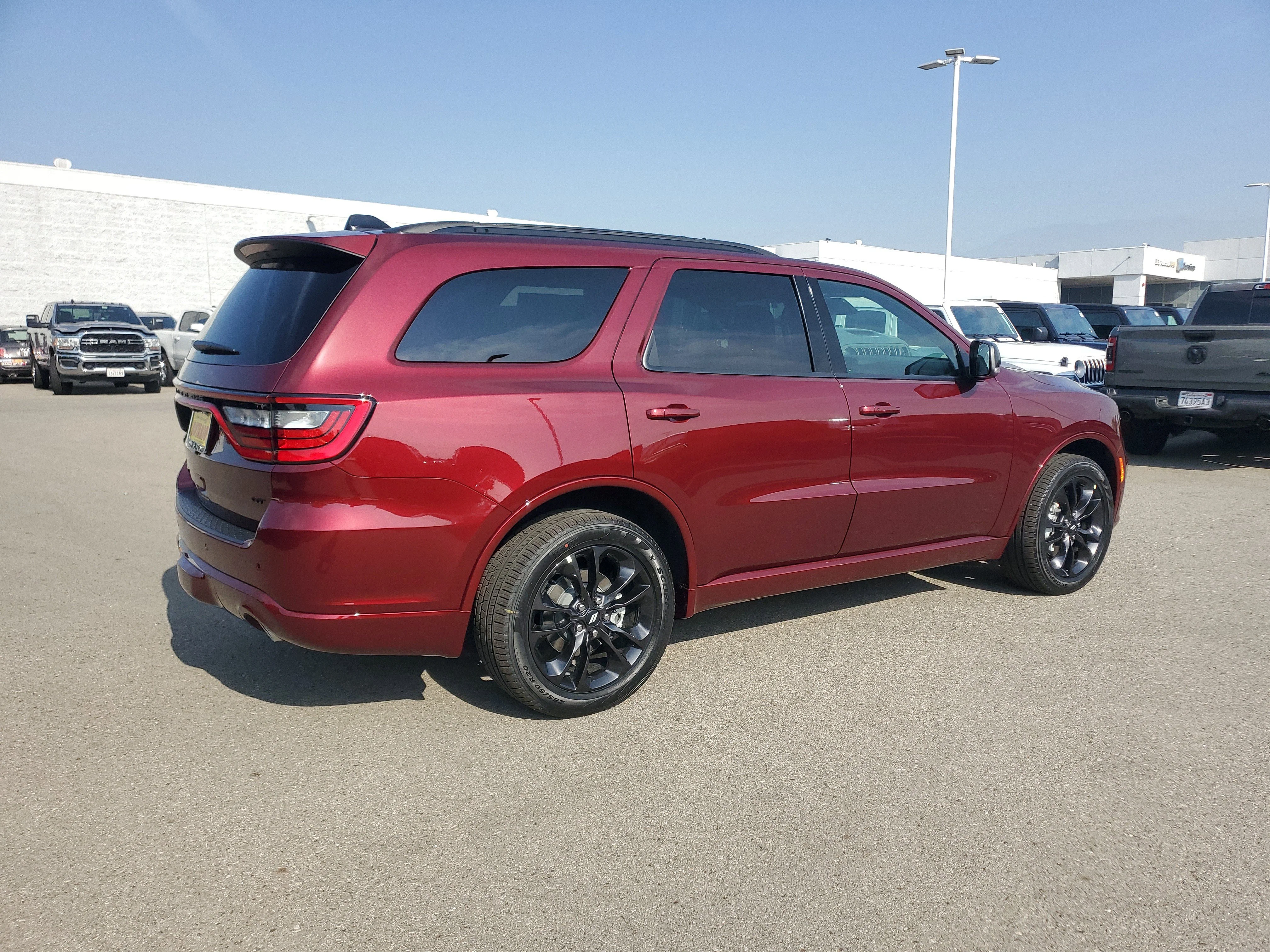 New 2026 Octane Red Pearl-Coat Exterior Paint Dodge GT Plus image 3