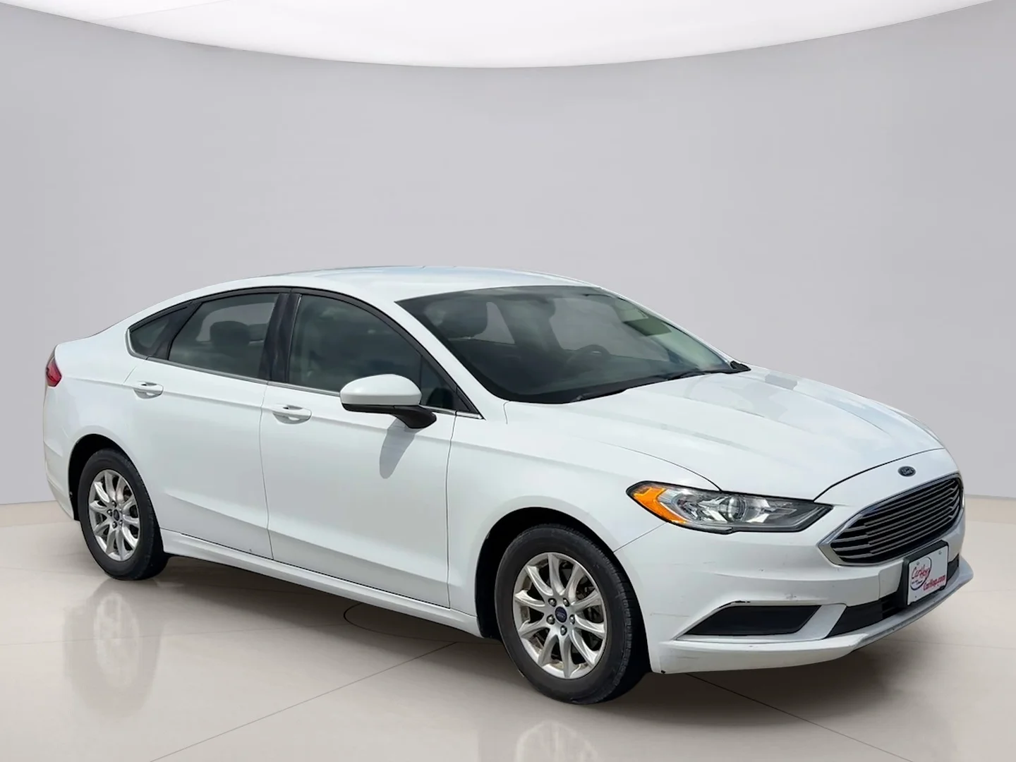 Used 2017 White Ford S image 7