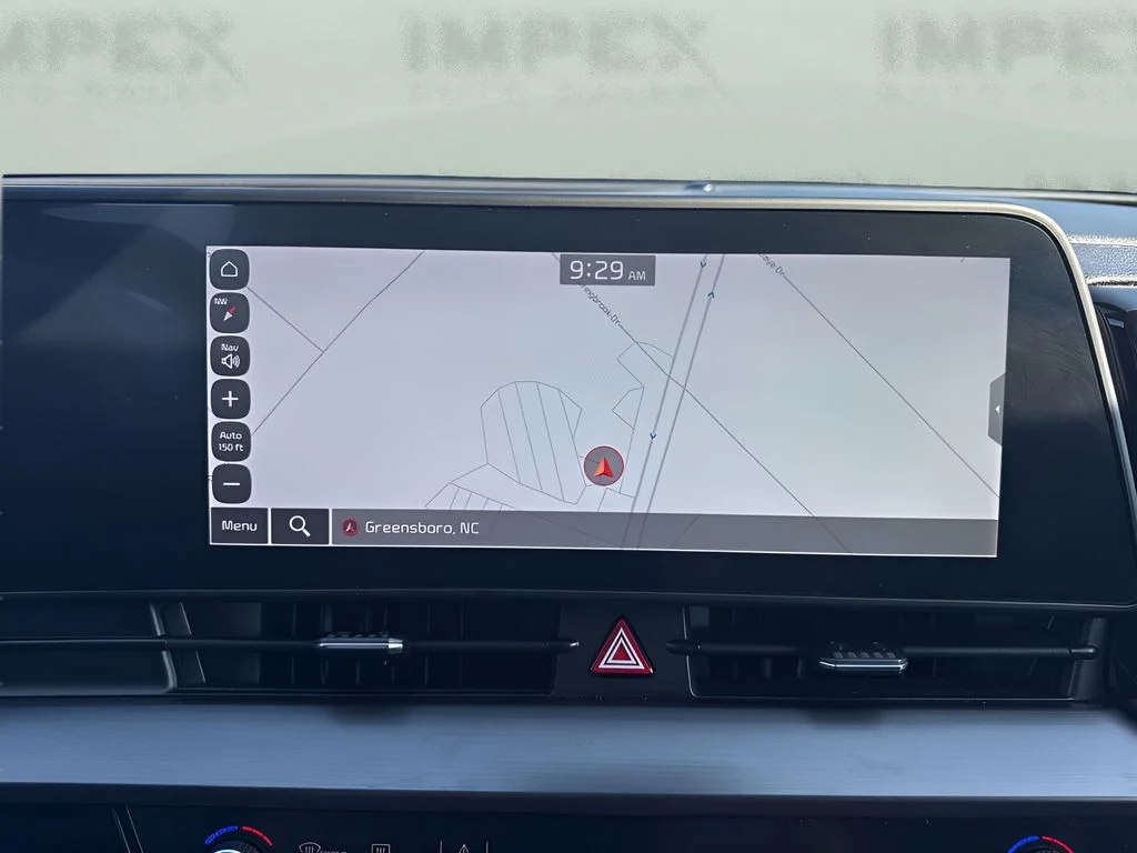 Used 2024 White Kia EX image 19