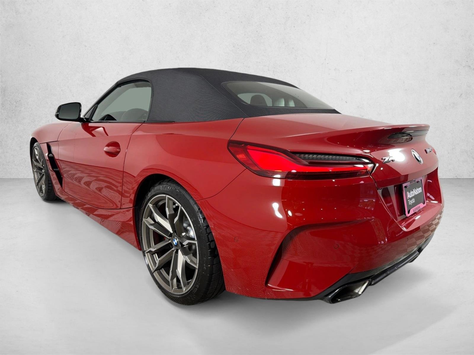 Used 2026 San Francisco Red BMW M40i image 6