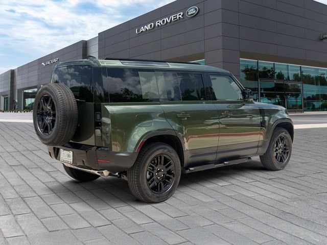 New 2026 Woolstone Green Land Rover S image 5