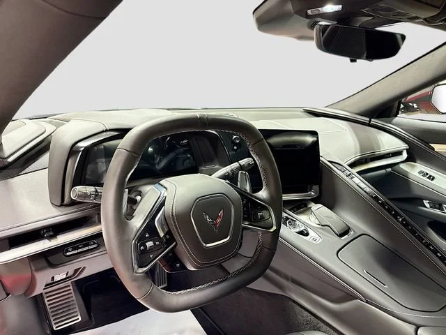 2025 Chevrolet Corvette 2LT - Photo 12