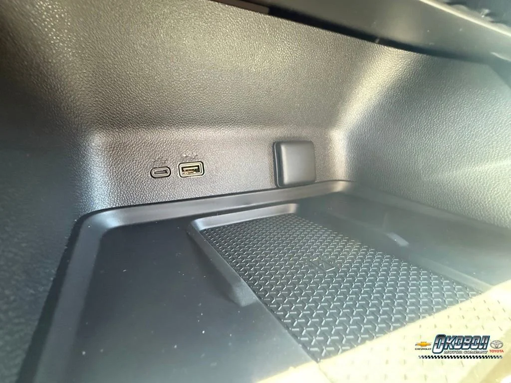 2026 Chevrolet Traverse LT - Photo 16