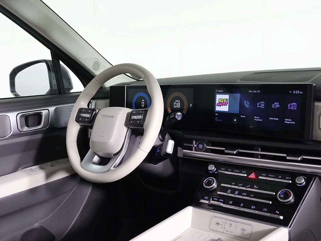 Used 2024 Gray Hyundai SE image 25
