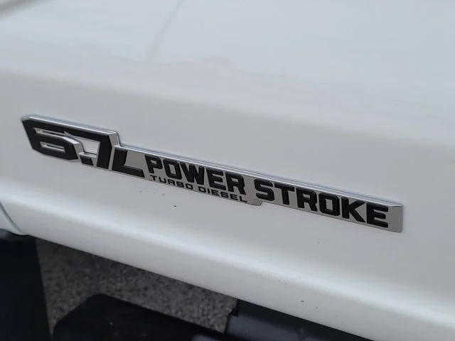 New 2026 Oxford White Ford XL image 10