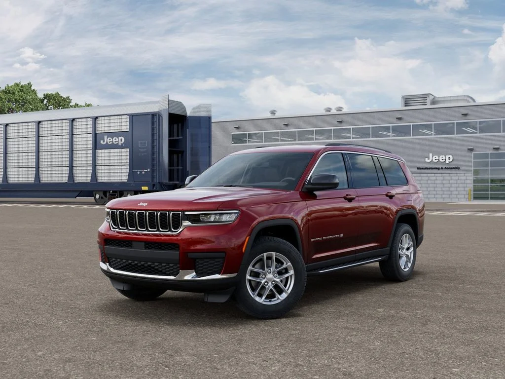 2026 Jeep Grand Cherokee L Laredo X 4x4's photo