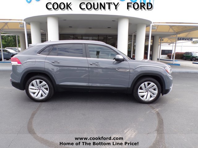 Used 2021 Pure Gray Volkswagen 2.0T SE w/Technology image 8